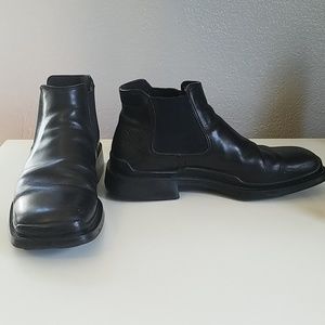 Black Prada boots size 8